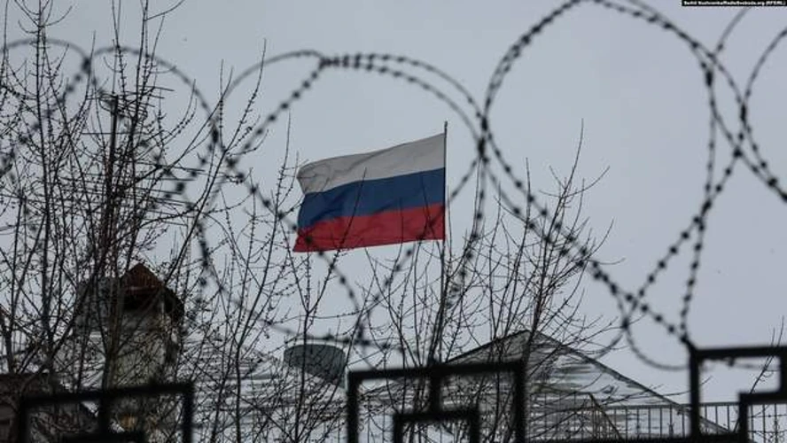 Що 21-й санкційний пакет ЄС проти рф означає для читача