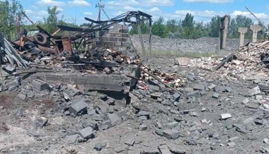 Наслідки російського удару в мікрорайоні Семенівка Слов'янська (фото МВА)
