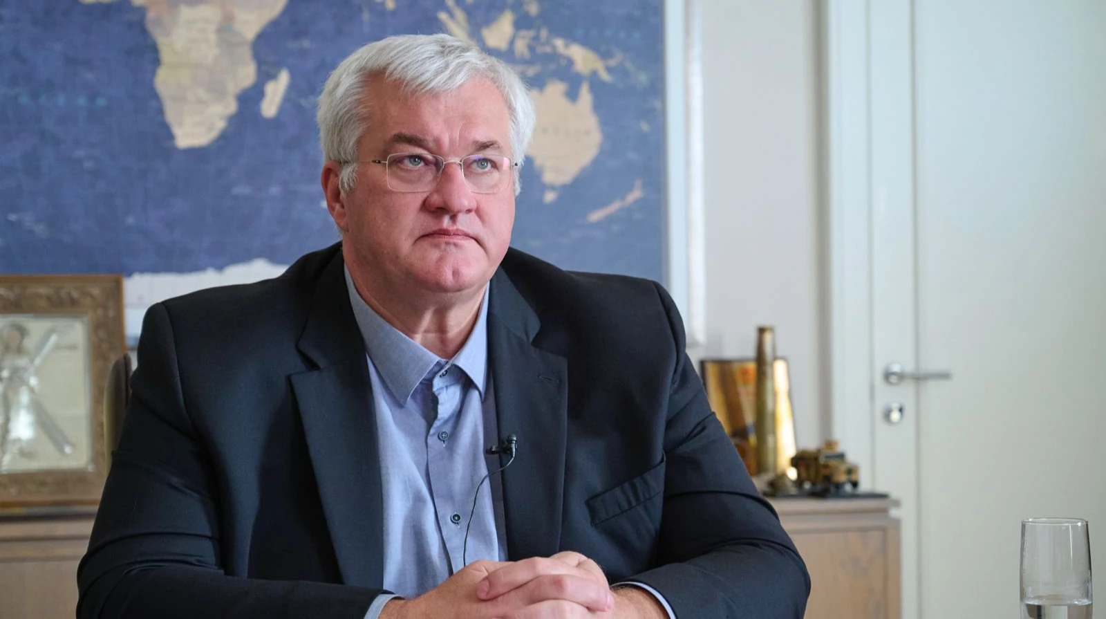 Послідовність серпневого рішення Ради щодо глави МЗС: від подання до присяги