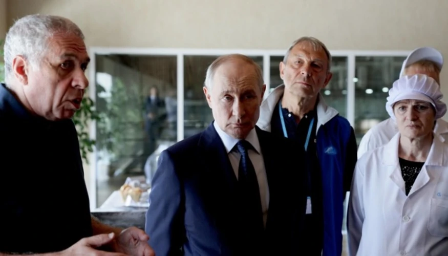 Гласс оголосив про підтримку Японії у відповідь на поїздку Путіна на Ітуруп