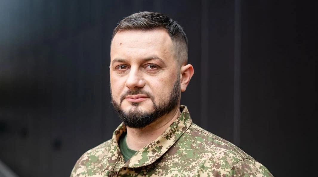 Оболєнський, Єрмак і Жадан: хто стоїть за програмою «Адвокат+» у «Хартії»