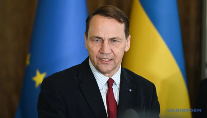 Сікорський запропонував «Європейський легіон» як постійну силу з українськими ветеранами