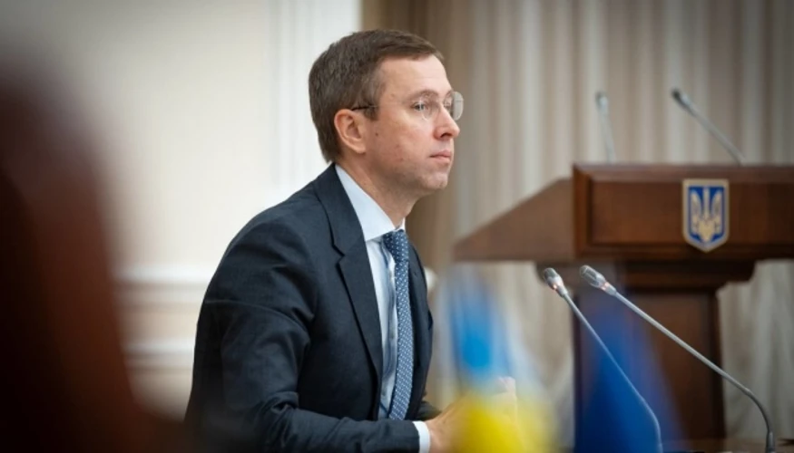 Хто стоїть за планом скорочень: Корецький і Рада з державного управління